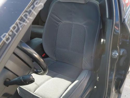 Used Left front seat PEUGEOT 407 (6D_) 1.6 HDi 110 (6D9HZC, 6D9HYC) (109 hp) 32516757