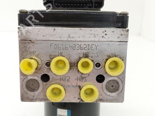 Used ABS pump ABS pump VW PASSAT B6 (3C2) 2.0 TDI 16V (140 hp) 33049734 33049734