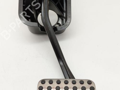 Used Break pedal MERCEDES-BENZ E-CLASS Convertible (A238) E 200 (238.442) (184 hp) 30710513