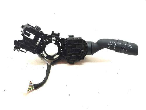 Used Switch TOYOTA YARIS (_P21_, _PA1_, _PH1_) 1.5 Hybrid (MXPH10, MXPH11) (116 hp) 23000945