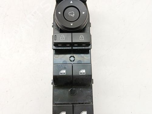 Used Left front window switch Left front window switch 36917138 36917138