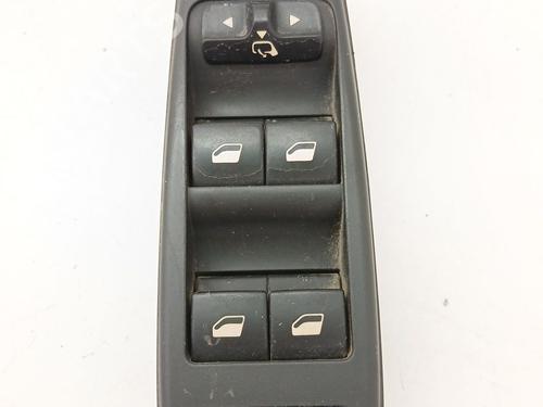 Used Left front window switch Left front window switch 38046310 38046310