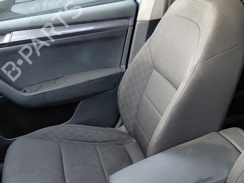 Sæde højre fortil SKODA SUPERB III (3V3) 2.0 TDI | BP29926437C16