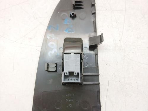Right front window switch SEAT LEON (1P1) 1.4 TSI | BP39802653I26 - Image 2
