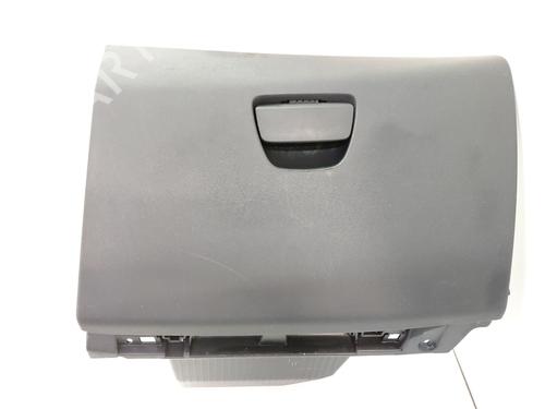 Used Glove box PEUGEOT 208 I (CA_, CC_) 1.2 VTI 82 (82 hp) 32518350