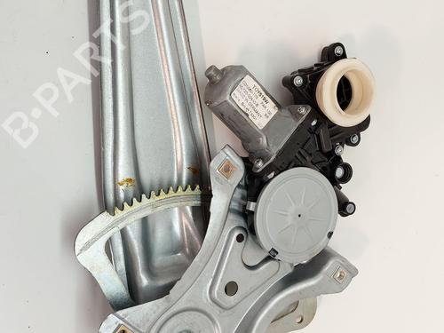 Rudehejsemekanisme Højre bagtil TOYOTA AURIS (_E18_) 1.8 Hybrid (ZWE186_, ZWE186R) (136 hp) 30083482