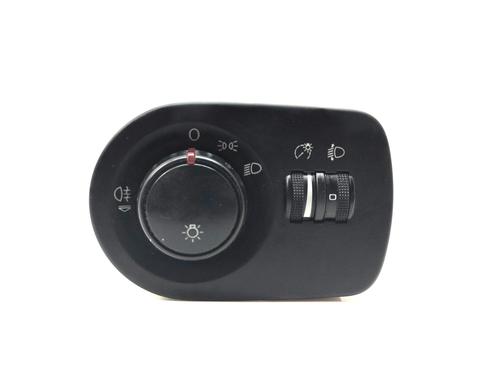 Used Headlight switch SEAT LEON (1P1) 1.9 TDI (105 hp) 15974361