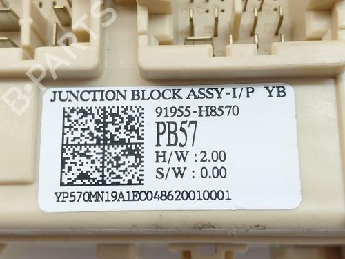 Fuse box KIA STONIC (YB) | BP30329617E1