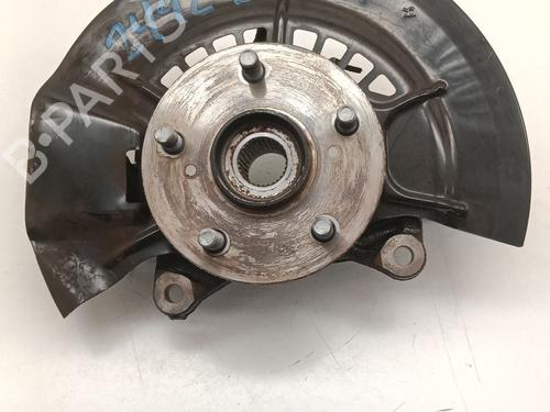 Used Right front steering knuckle Right front steering knuckle TOYOTA RAV 4 V (_A5_, _H5_) 2.5 Hybrid AWD (AXAH54) (178 hp) 33209452 33209452
