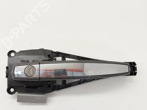 front-left-exterior-door-handle-opel-insignia-a-g09-2008-2009-2010-2011-2012-2013-2014-2015-2016-2017-33216563 main image