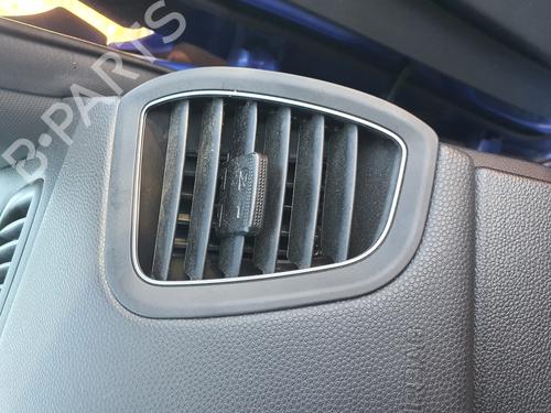Used Air vent HYUNDAI i20 II (GB, IB) [2014-2021]  18948543