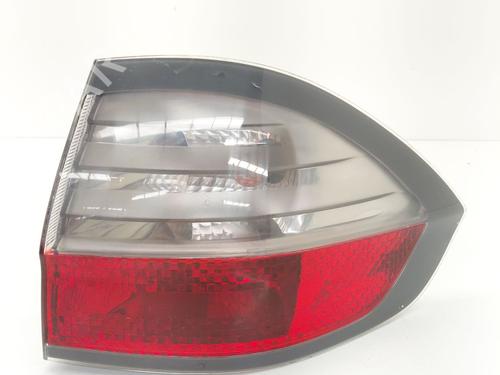 right-taillight-ford-s-max-wa6-2006-2007-2008-2009-2010-2011-2012-2013-2014-28620607 main image