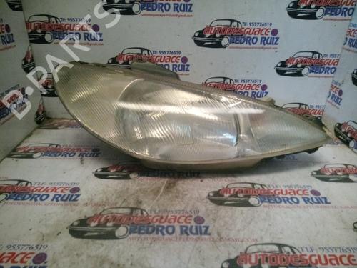 Used Right headlight PEUGEOT 206 Hatchback (2A/C) [1998-2012]  15972596