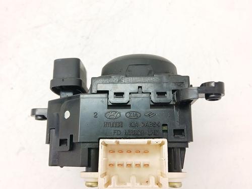 Mirror switch HYUNDAI i30 (FD) 1.6 CRDi | BP39027941I25 - Image 3