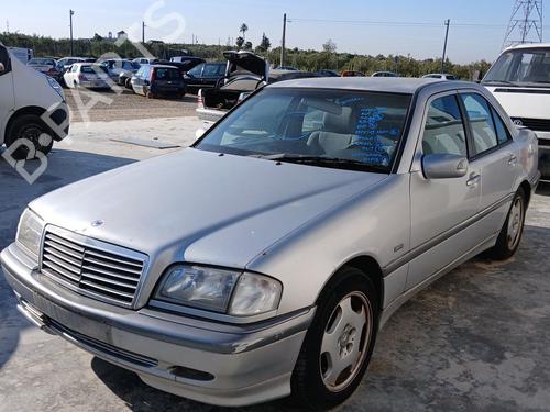 Used Front left lock Front left lock MERCEDES-BENZ C-CLASS (W202) C 200 CDI (202.134) (102 hp) 33540449 33540449