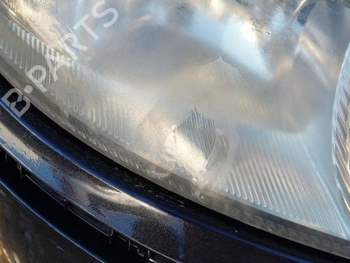 Right headlight ALFA ROMEO 147 (937_) 1.9 JTD (937.AXF1A, 937.BXF1A) | BP31063069C29