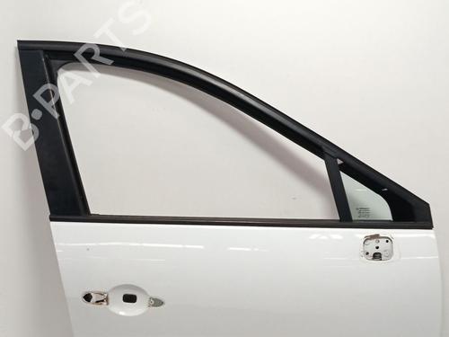 Used Right front door RENAULT SCÉNIC III (JZ0/1_) 1.5 dCi (JZ02, JZ0R) (95 hp) 31189816