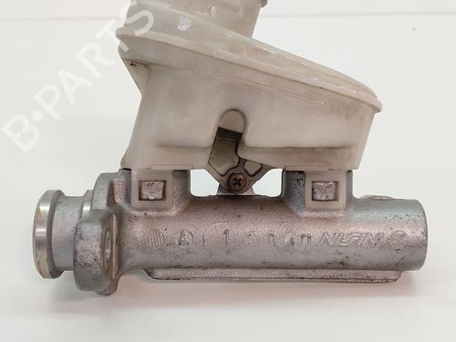 Used Brake master cylinder ISUZU D-MAX I (TFR, TFS) 2.5 DiTD 4x4 (TFS86_) (136 hp) 30104700