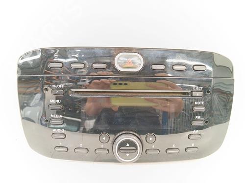 Used Radio Radio FIAT PUNTO (199_) 1.3 D Multijet (75 hp) 39802677 39802677