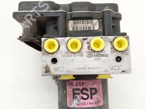Used ABS pump ABS pump HYUNDAI i30 (FD) 1.4 (109 hp) 33175985 33175985
