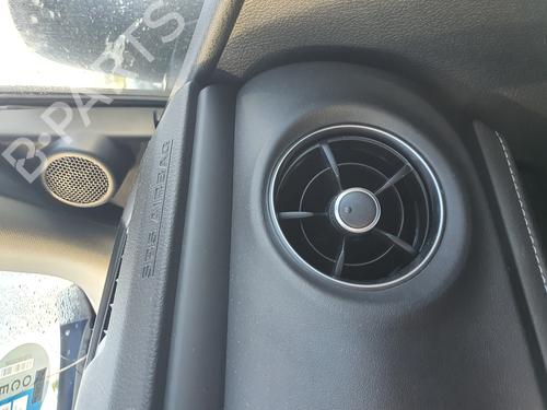 Used Air vent TOYOTA AURIS (_E18_) 1.8 Hybrid (ZWE186_, ZWE186R) (136 hp) 24615600