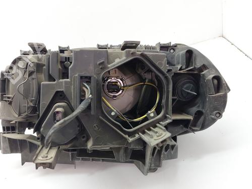 Right headlight BMW X3 (E83) 3.0 d | BP26739337C29 