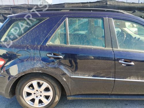 Used Right rear door MERCEDES-BENZ M-CLASS (W164) [2005-2012]  16694302
