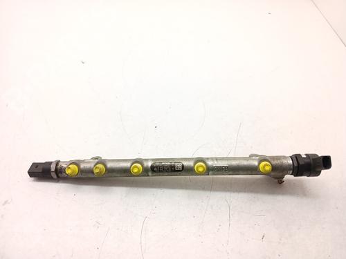Used Injection rail Injection rail MERCEDES-BENZ C-CLASS (W203) C 270 CDI (203.016) (170 hp) 40449513 40449513