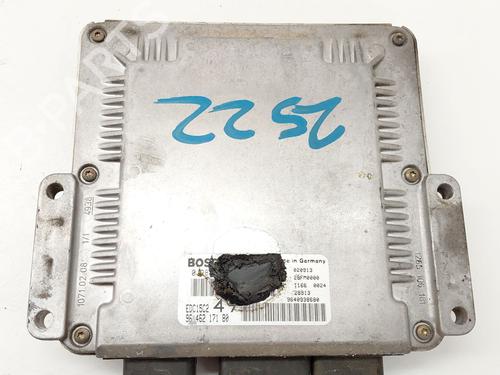 Used Engine control unit (ECU) Engine control unit (ECU) CITROËN XSARA (N1) 2.0 HDi 109 (109 hp) 33208441 33208441