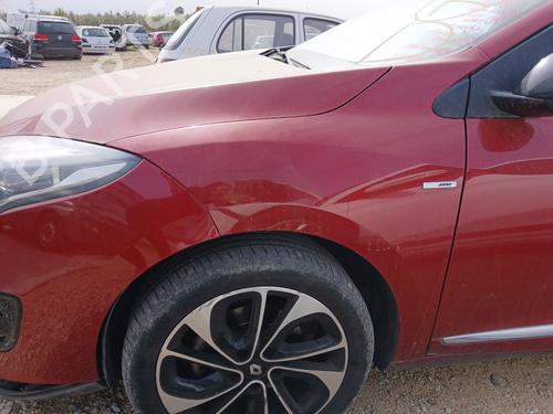 left-front-fenders-renault-megane-iii-hatchback-bz01_-b3_-2008-34234548 main image