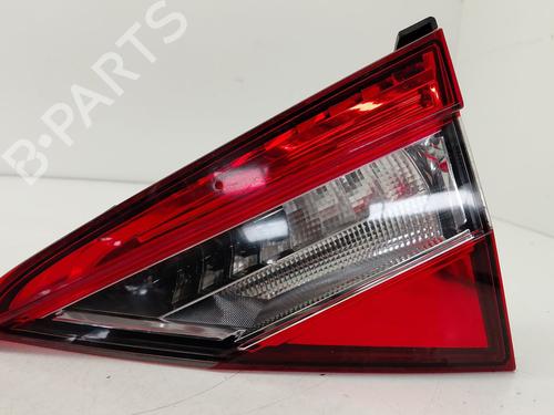 Used Right tailgate light SKODA SUPERB III (3V3) 2.0 TDI (150 hp) 29924338