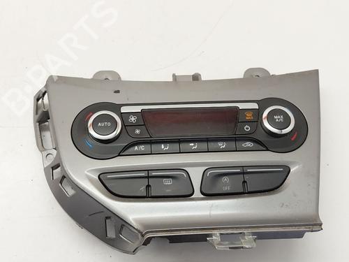 Used Climate control FORD FOCUS III Saloon 1.0 EcoBoost (125 hp) 31145354