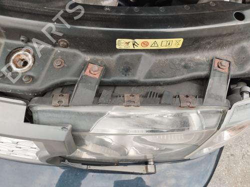 Left headlight LAND ROVER RANGE ROVER III (L322) 4.4 4x4 | BP17468098C28 