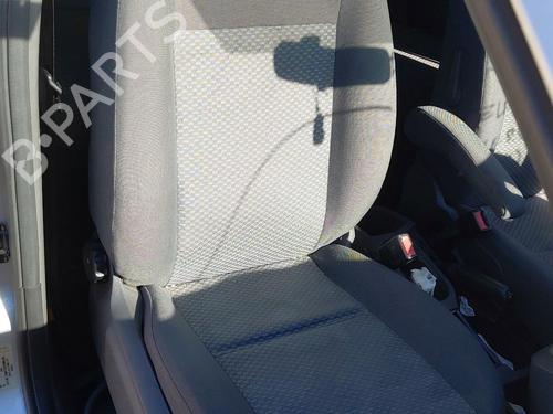 Used Right front seat FORD FOCUS C-MAX (DM2) 1.6 TDCi (90 hp) 30616177