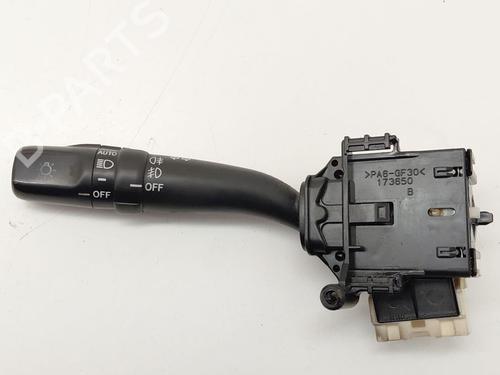 Used Headlight switch TOYOTA AVENSIS (_T25_) [2003-2008]  32349300