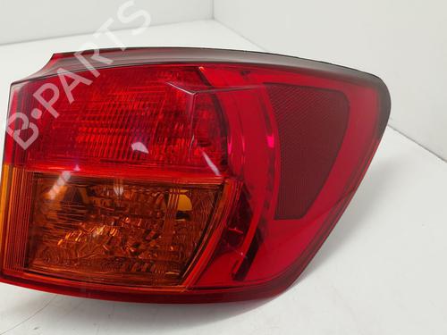 Feu arrière droit LEXUS IS II (_E2_) 220d (ALE20) (177 hp) 31641804