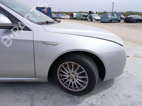 right-front-fenders-alfa-romeo-159-939_-2005-2006-2007-2008-2009-2010-2011-2012-34280075 main image