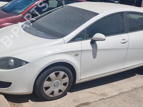 Headlight switch SEAT LEON (1P1) 1.9 TDI | BP15974361I24 