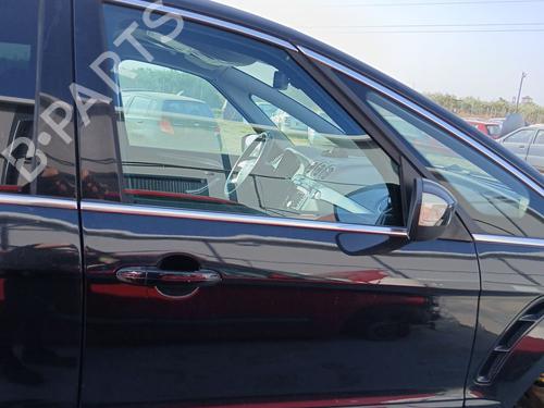 right-front-door-ford-s-max-wa6-2006-2007-2008-2009-2010-2011-2012-2013-2014-36695786 main image