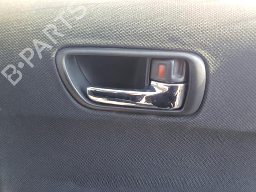 Used Rear right interior door handle TOYOTA COROLLA Verso (ZER_, ZZE12_, R1_) 2.2 D-4D (AUR10_, AUR10R) (136 hp) 15975992