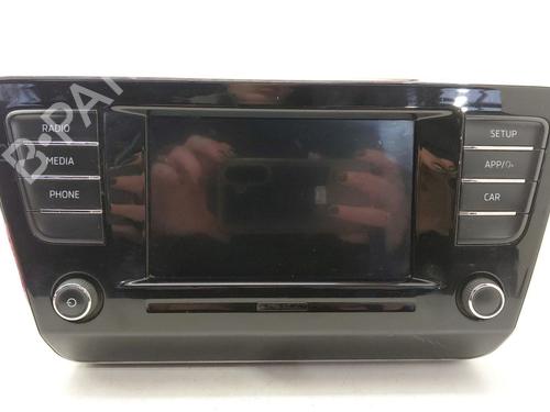 Used Display monitor SKODA SUPERB III (3V3) 2.0 TDI (150 hp) 32058955