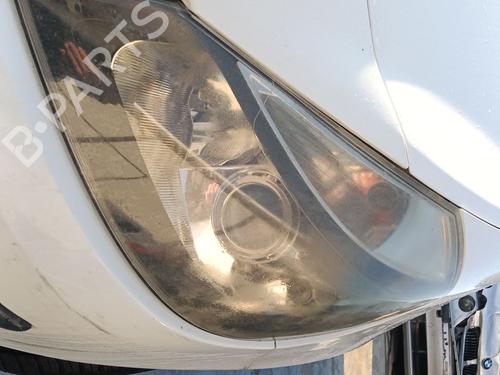 Used Left headlight RENAULT CLIO III (BR0/1, CR0/1) 1.2 16V (BR02, BR0J, BR11, CR02, CR0J, CR11) (75 hp) 31129907