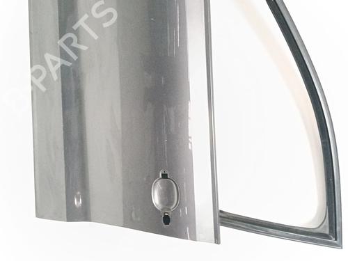 Used Left front door VW POLO V (6R1, 6C1) 1.4 TDI (90 hp) 30733595