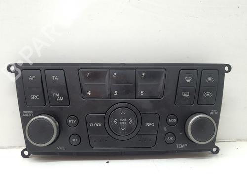 Used Radio NISSAN ALMERA II (N16) 2.2 Di (110 hp) 24841892