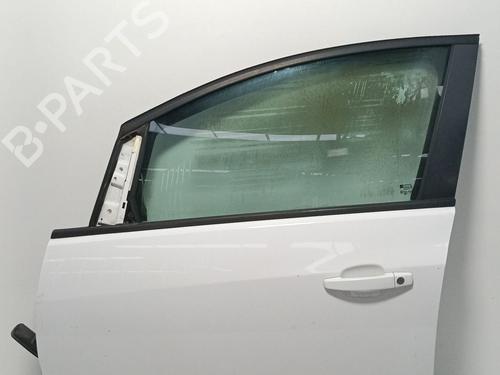 Used Left front door OPEL ASTRA J Sports Tourer (P10) 1.7 CDTI (35) (110 hp) 30259281