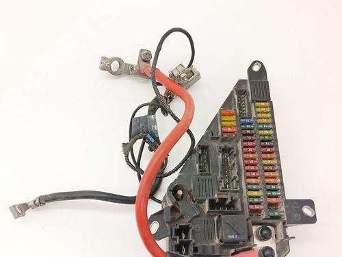 Used Fuse box Fuse box BMW 5 (E60) 525 d (177 hp) 36664846 36664846