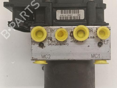 Used ABS pump FIAT PUNTO (188_) 1.3 JTD 16V (70 hp) 32140229