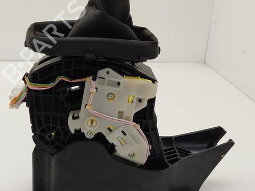 Gear lever RENAULT MEGANE IV Grandtour (K9A/M/N_) E-TECH 160 (K9NH) | BP31025976M90