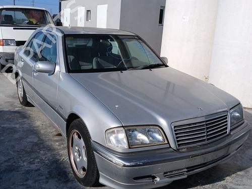 Used Front right lock Front right lock MERCEDES-BENZ C-CLASS (W202) C 200 CDI (202.134) (102 hp) 33540450 33540450