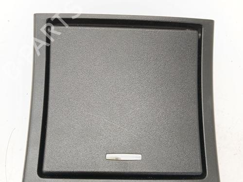 Cinzeiro Cinzeiro MERCEDES-BENZ E-CLASS (W212) E 250 CDI / BlueTEC 4-matic (212.082, 212.097) (204 hp) 39743977 39743977
